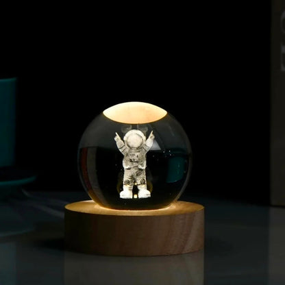 3D Crystal Ball Night Light – Astronaut Edition